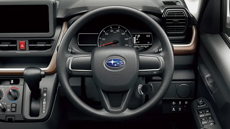 ステラ L ステアリングホイール(六連星オーナメント・シルバー加飾付)