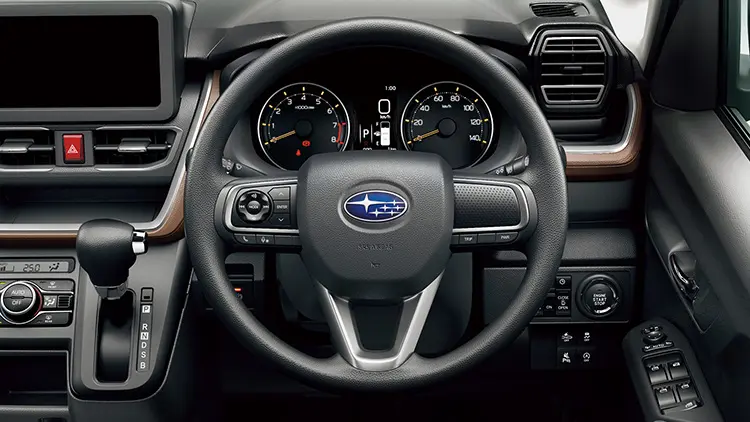 ステラ Z ステアリングホイール(六連星オーナメント・シルバー加飾付)