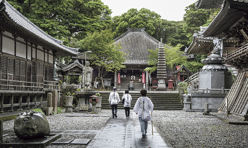 カートピア 最御崎寺の境内 | SUBARU